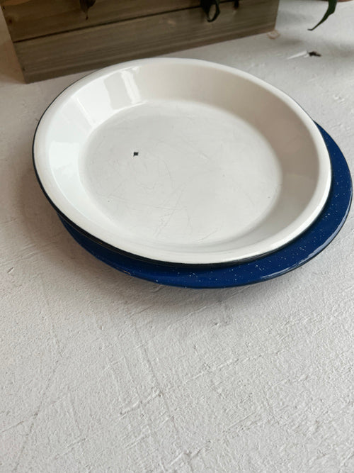 Enamel Dishes for bakeware